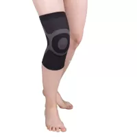 Бандаж на коленный сустав Тривес Т-8519, c силиконовым кольцом и пружинными ребрами жесткости, компрессионный 