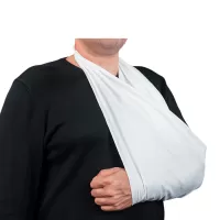 Повязка косыночная универсальная МЕДПЛАНТ ПКу-01, цвет белый, упаковка ZIP LOCK, артикул 1269