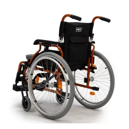 Кресло-коляска МЕТ STABLE с регулировкой высоты подлокотников, ширина сиденья 46 см, колеса пневматические